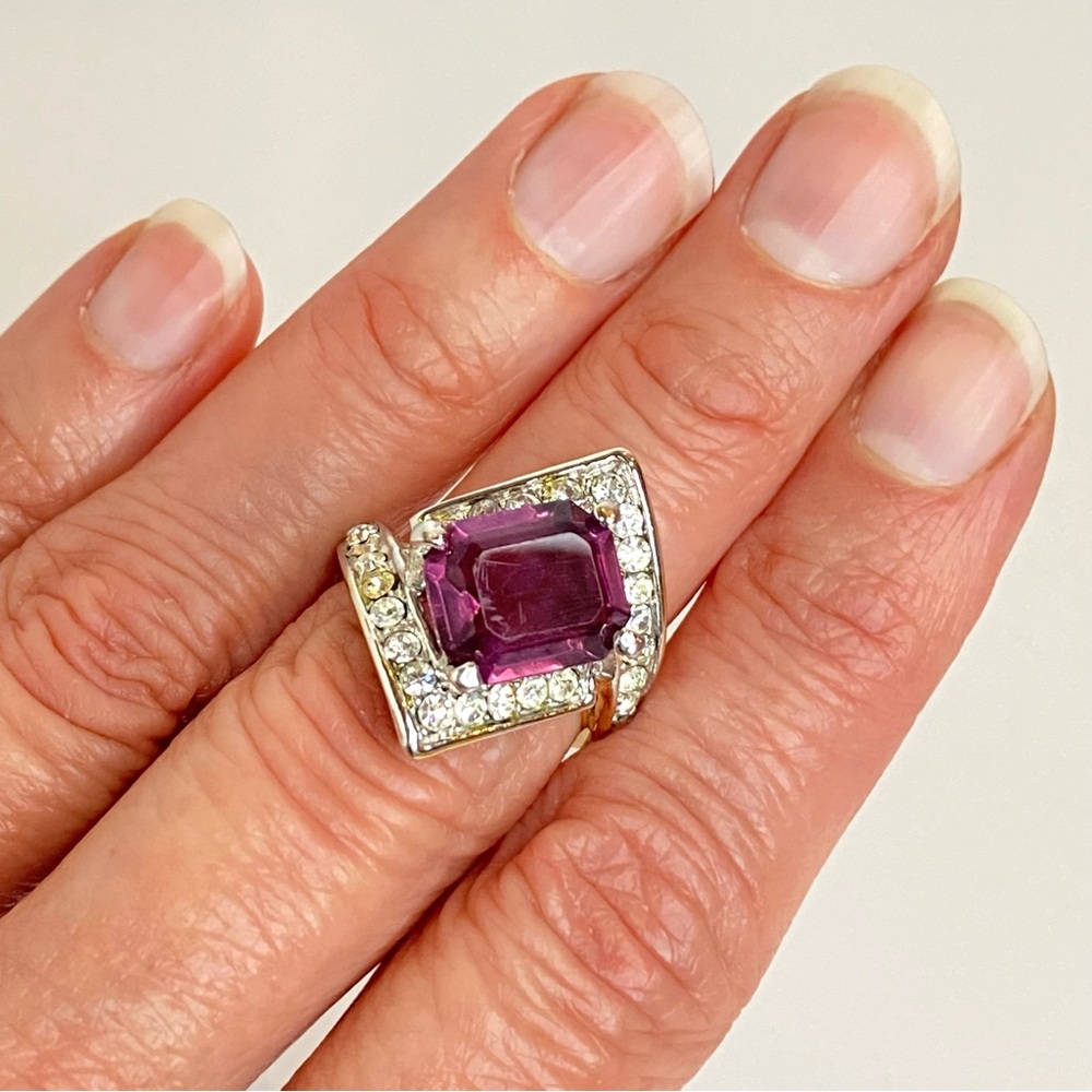 Vintage 18KGE Art Deco Style Emerald Cut Amethyst Crystal Cocktail Ring SZ 7.25 - Picture 5 of 10